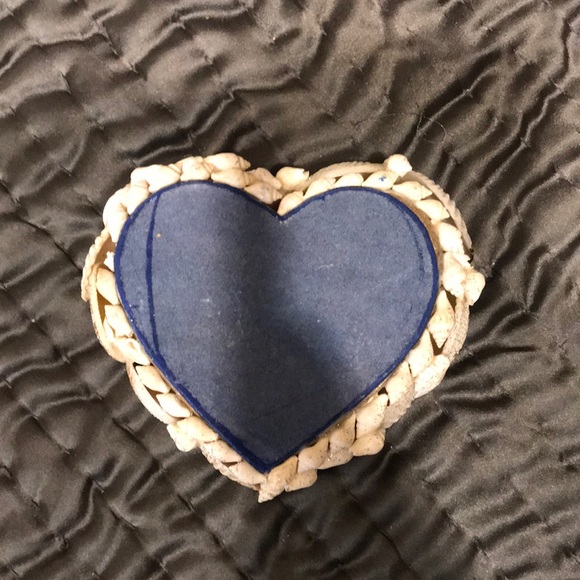 SeaShell Trinket Box - Picture 5 of 8